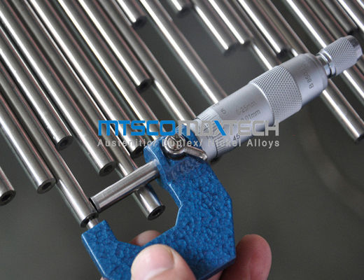 हीट एक्सचेंज के लिए 17.1 X 2.31 मिमी UNS N06600 सीमलेस निकल मिश्र धातु ट्यूब